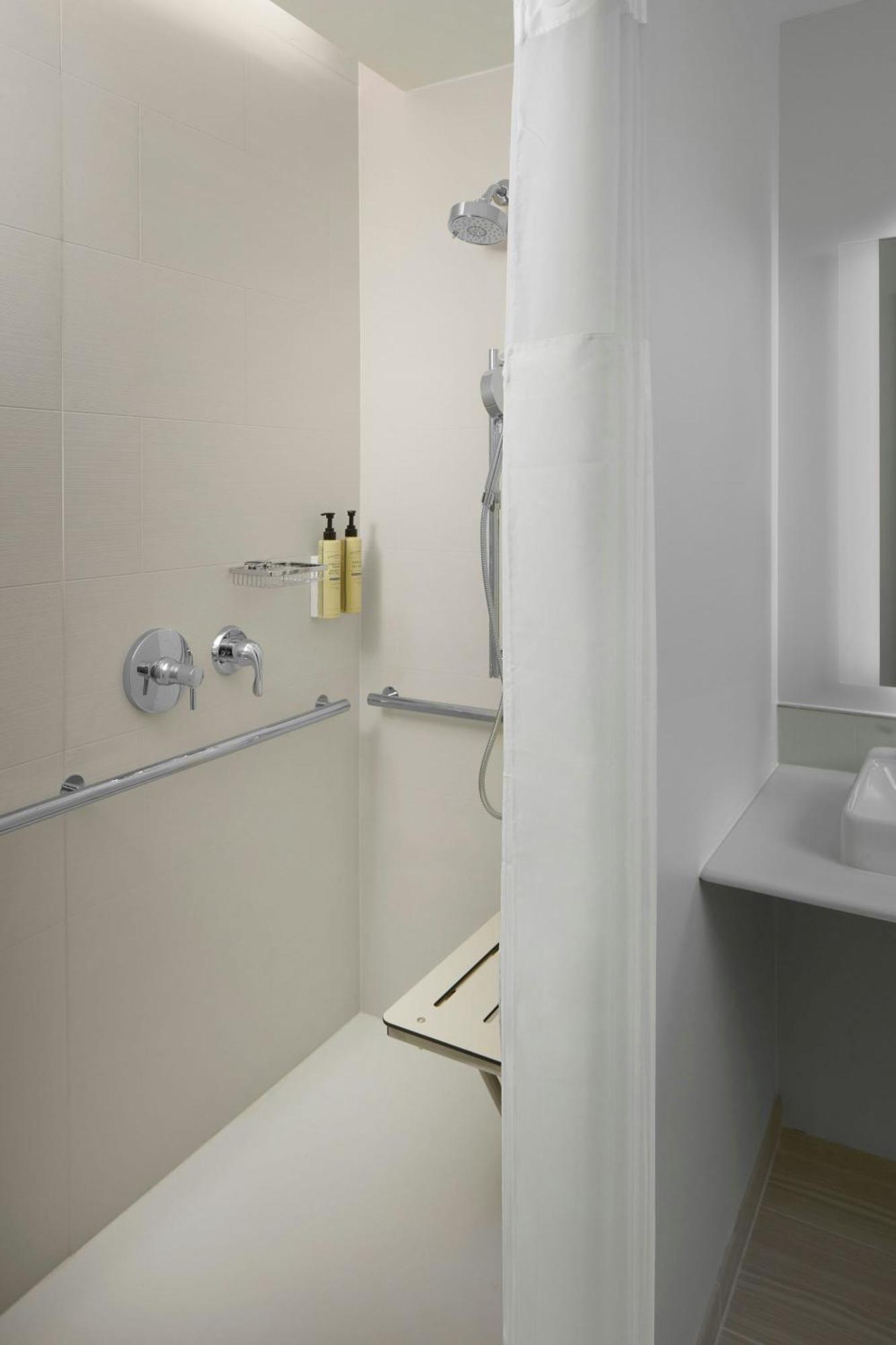 Hotel Element Charlotte Uptown Extérieur photo